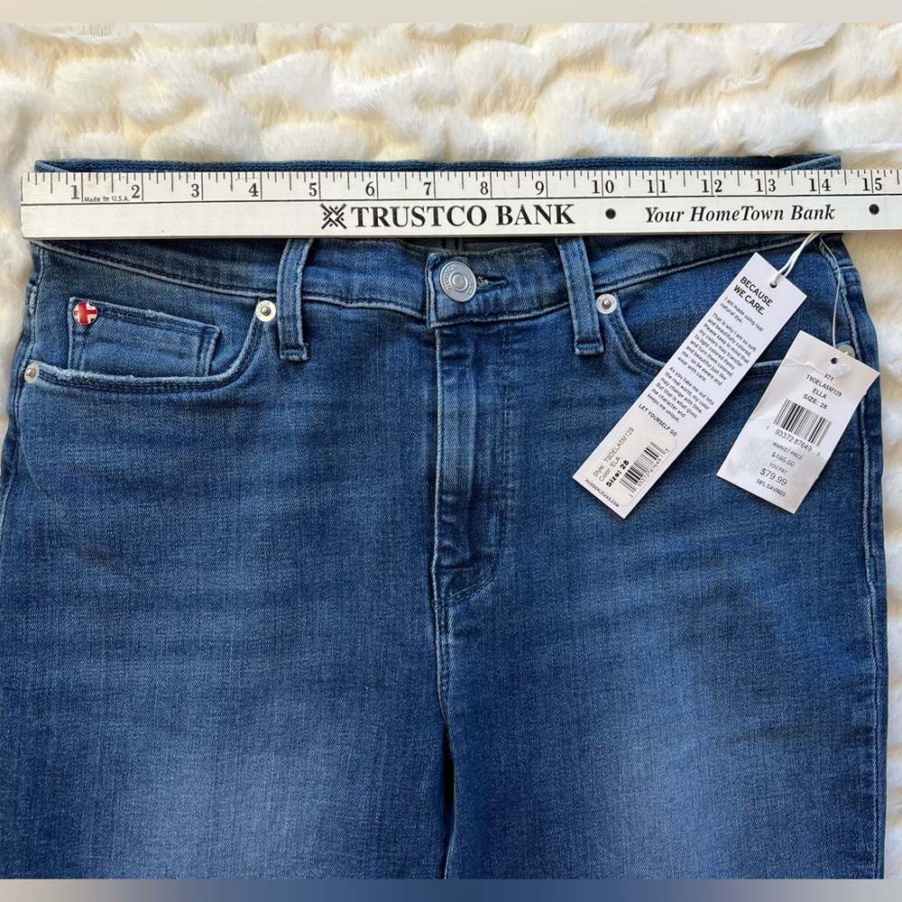 Hudson Natalie Mid Rise Bootcut in Ela Size 28 - Picture 9 of 12